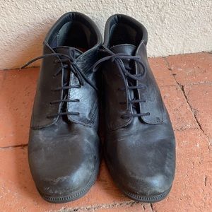 VINTAGE | Lace Up Booties